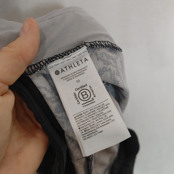 Athleta TREKKIE NORTH HIGH RISE JOGGER Pants 10 Purple Black Abstract 533655 - Picture 9 of 11